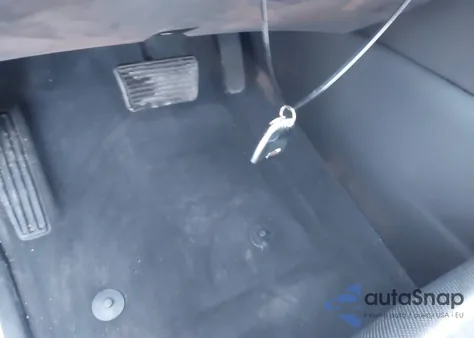 2020 Cadillac Escalade Esv 2Wd Platinum z USA, uszkodzony, nr VIN 1GYS3KKJ3LR191120